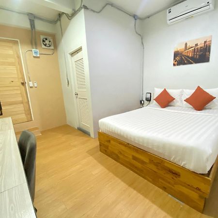 ซับรูมโฮเทล Subroom Hotel Surat Thani Exteriér fotografie