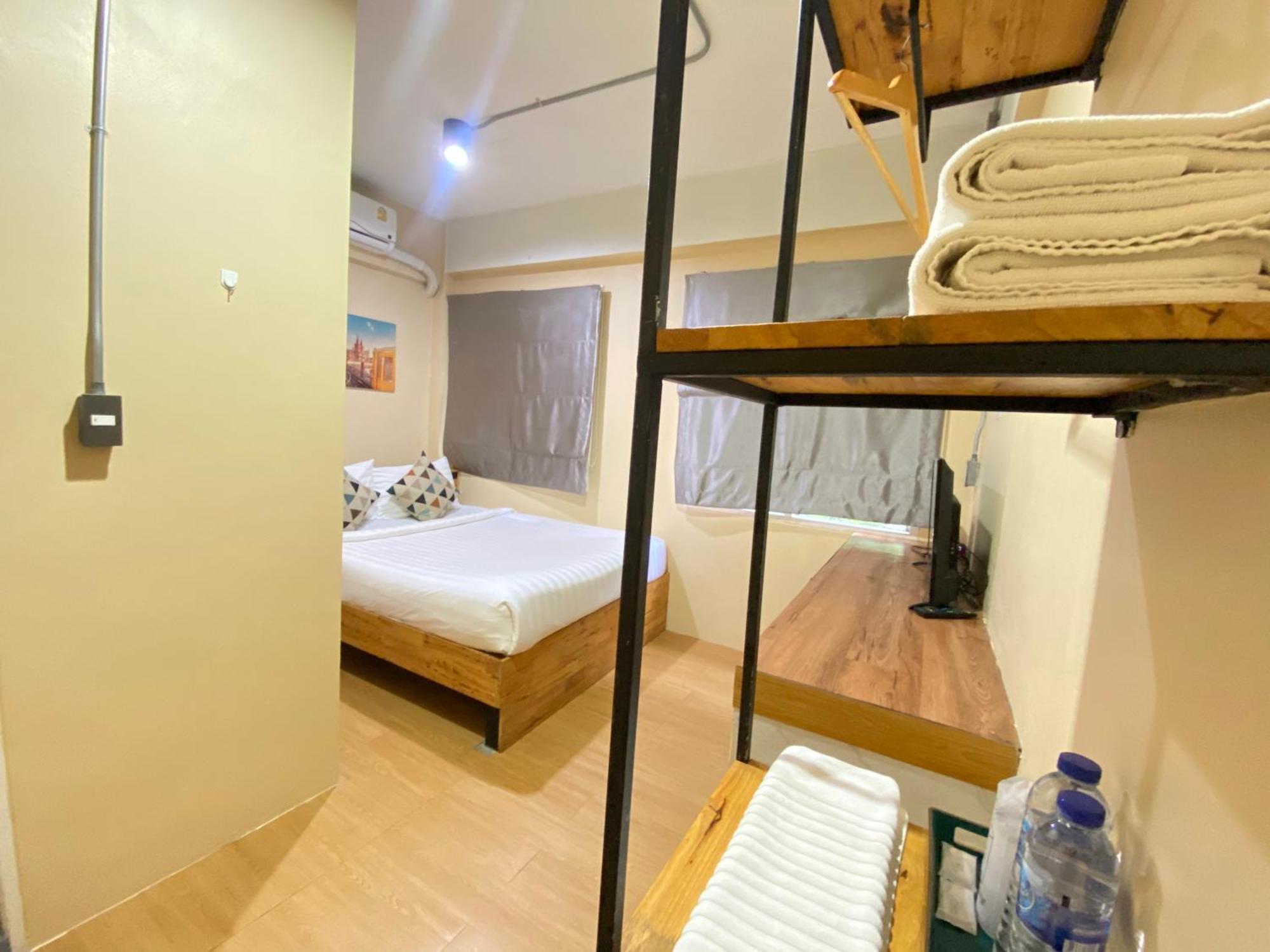 ซับรูมโฮเทล Subroom Hotel Surat Thani Exteriér fotografie